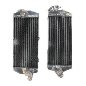 Juego 2 radiadores KTM 250 250 SMR 00-05, 250 XC 00-05, 250 XCW 00-05, 250 MXC 00-05, 400 SX 00-02, 450 EXC 00-02, 450 MXC 00-02, 450 SX 00-02, 520 EXC 00-02, 520 MXC 00-02, 520 SX 00-02, 525 EXC 00-05, 525 MXC 00-05, 525 SMR 00-05, 525 SX 00-05, 525 XC 0