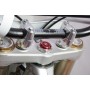 Embellecedor para la tuerca de la pipa de la dirección ZETA RACING  Honda CRF450R color rojo