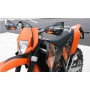 Plásticos deflectores "XC FLASHER" ZETA RACING instalados con las barras cubremanos armor bend en una KTM